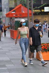 【精选街拍】Vol.2655 清爽背心牛仔裤 [55P-1.20GB]