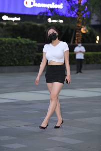 【精选街拍】Vol.2353 丰满包臀裙 [135P+4V-2.38GB]