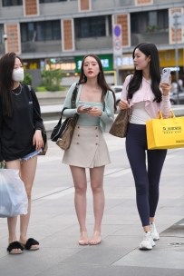 【精选街拍】Vol.2605 活力姐妹花 [219P-4.97GB]