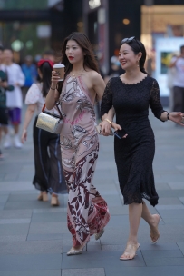 【精选街拍】Vol.1729 凯恩公爵作品 美背1 [78P-1.12GB]