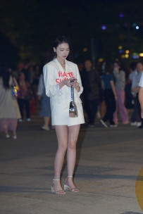 【精选街拍】Vol.3636 一始街拍作品 - 白色西装消失装 [77P-1.05GB]