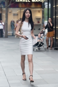 【精选街拍】Vol.2617 白色修身裙 [30P-541MB]