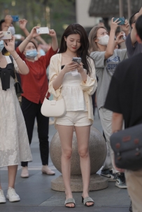 【精选街拍】Vol.1764 热辣美腿妞 [70P-779MB]