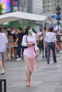 【精选街拍】Vol.2237 白色衬衫裙粉纱 [38P-497MB]